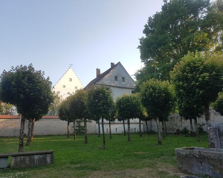 Klostergaststätte im Kloster Heiligkreuztal